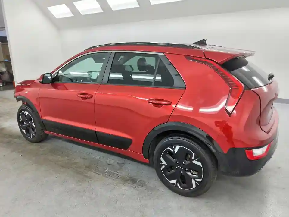 KNDCR3L14R5121199 2024 KIA NIRO-1