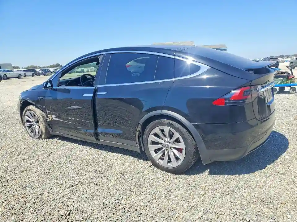 5YJXCBE2XHF066838 2017 TESLA MODEL X-1