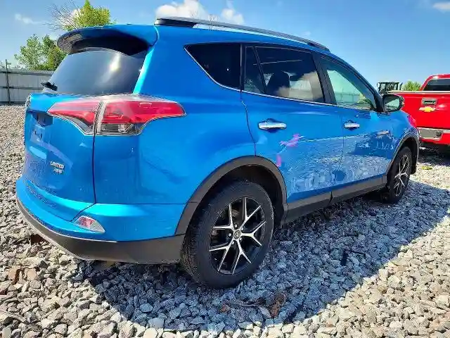 JTMDFREV8JJ207675 2018 TOYOTA RAV4-2
