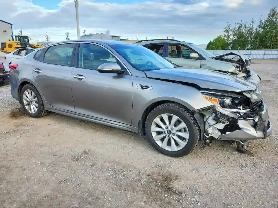 5XXGT4L34JG229719 2018 KIA OPTIMA-3