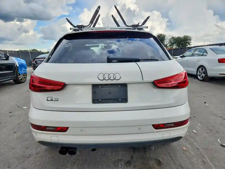 WA1BCCFS6HR016960 2017 AUDI Q3-5