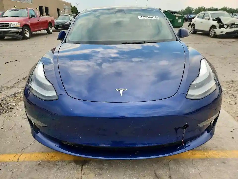 5YJ3E1EC6NF274402 2022 TESLA MODEL 3-4