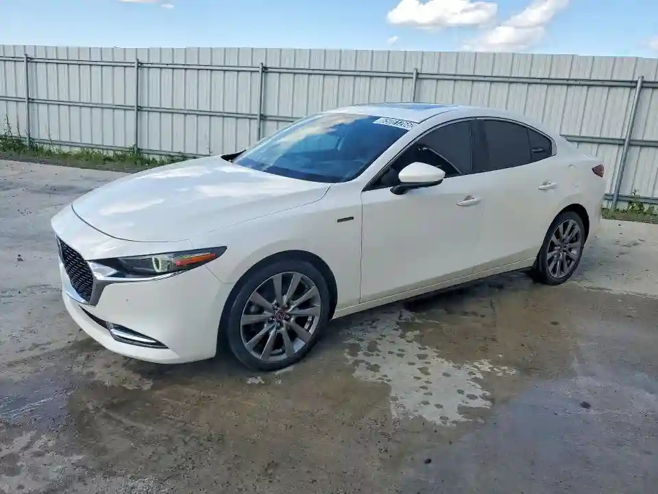 JM1BPBAY0M1311173 2021 MAZDA 3-0