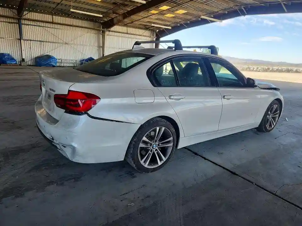 WBA8E9C53GK647939 2016 BMW 3 SERIES-2