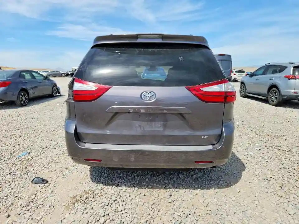 5TDKZ3DC9KS997312 2019 TOYOTA SIENNA-5