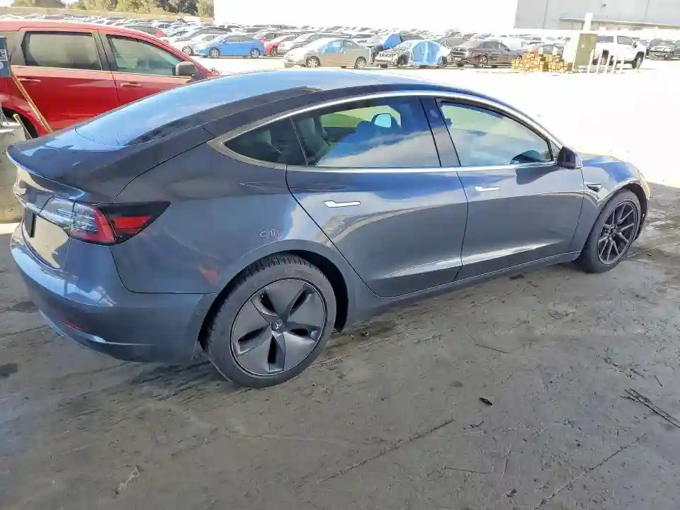 5YJ3E1EBXLF651351 2020 TESLA MODEL 3-2