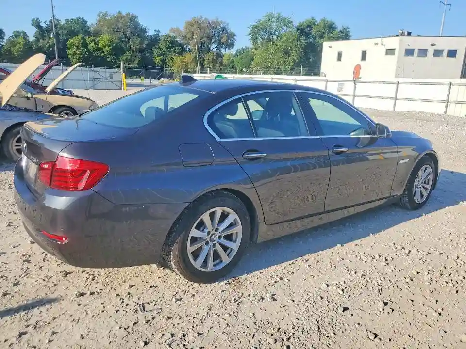 WBA5A7C54GG642173 2016 BMW 5 SERIES-2