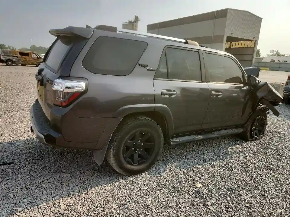 JTEBU5JR5J5545778 2018 TOYOTA 4RUNNER-2
