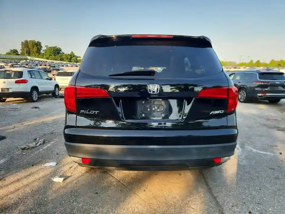 5FNYF6H58HB011748 2017 HONDA PILOT-5