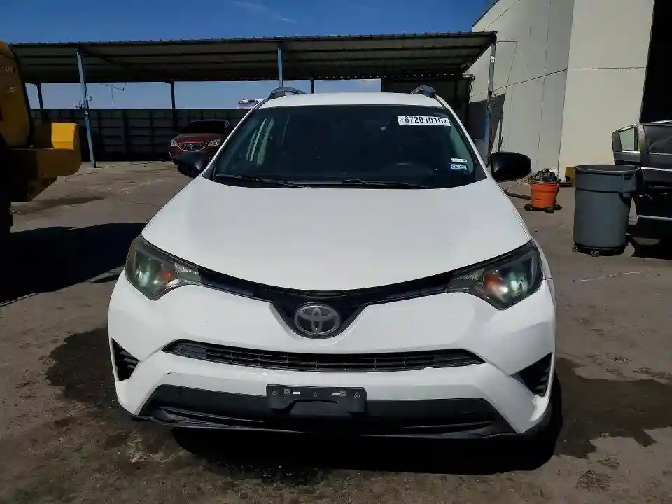 JTMZFREV8JJ183125 2018 TOYOTA RAV4-4