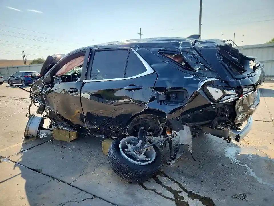 3GNAXTEV6NL172489 2022 CHEVROLET EQUINOX-1