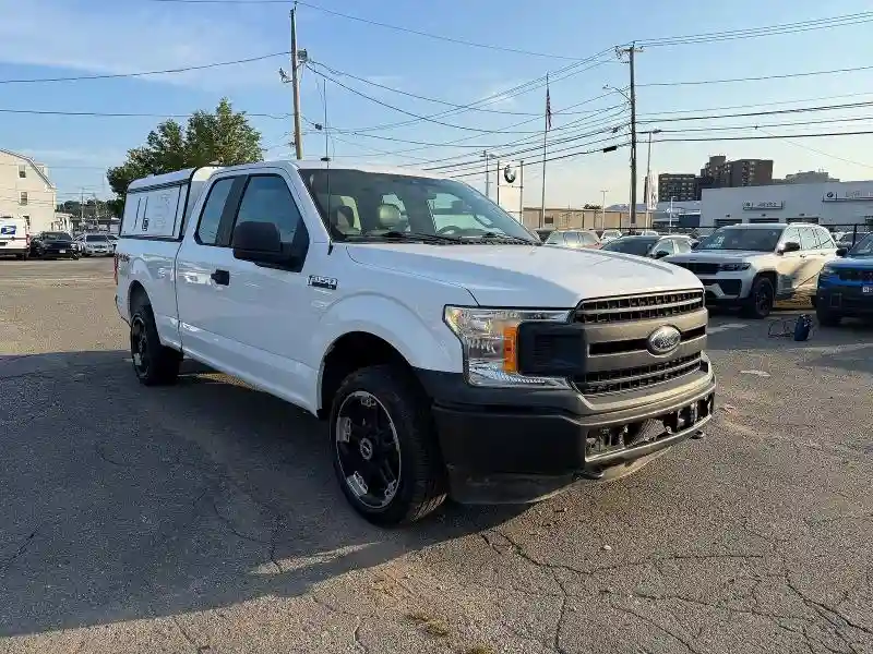 1FTFX1E55KKC16305 2019 FORD F150-0