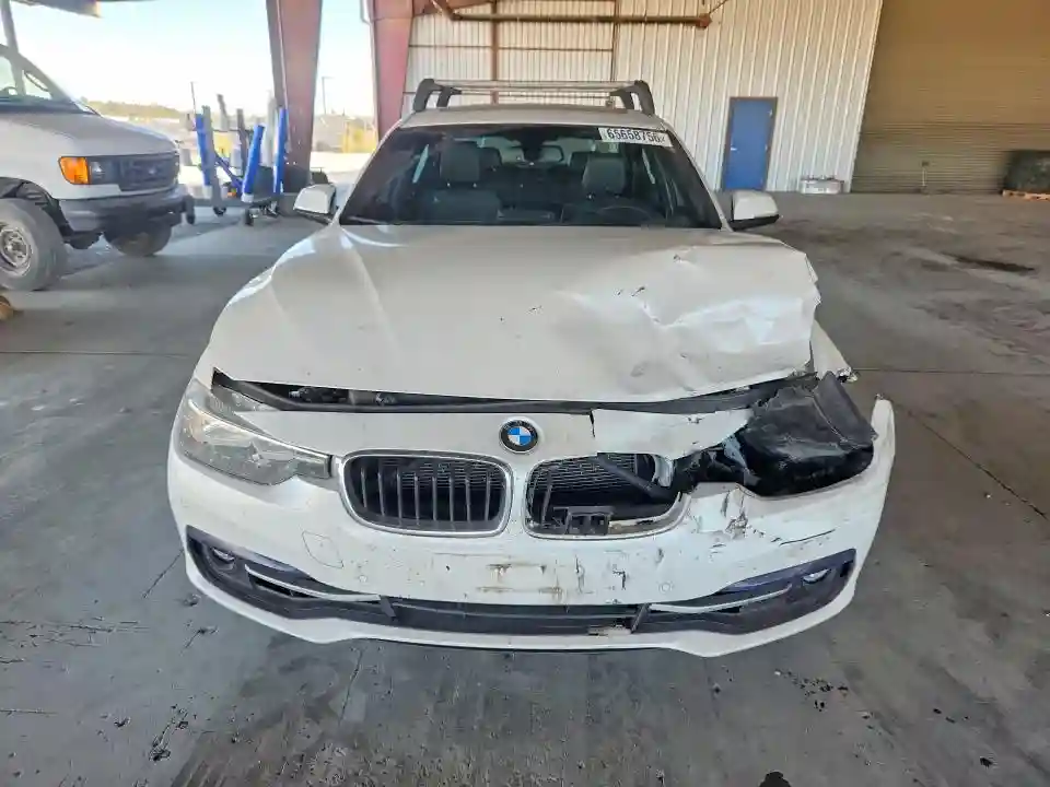 WBA8E9C53GK647939 2016 BMW 3 SERIES-4