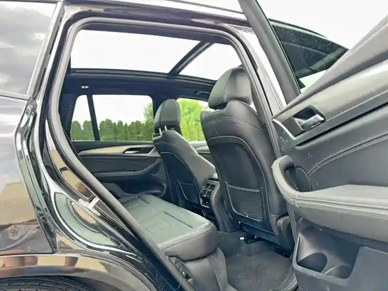 5UXTS3C53K0Z05575 2019 BMW X3-5