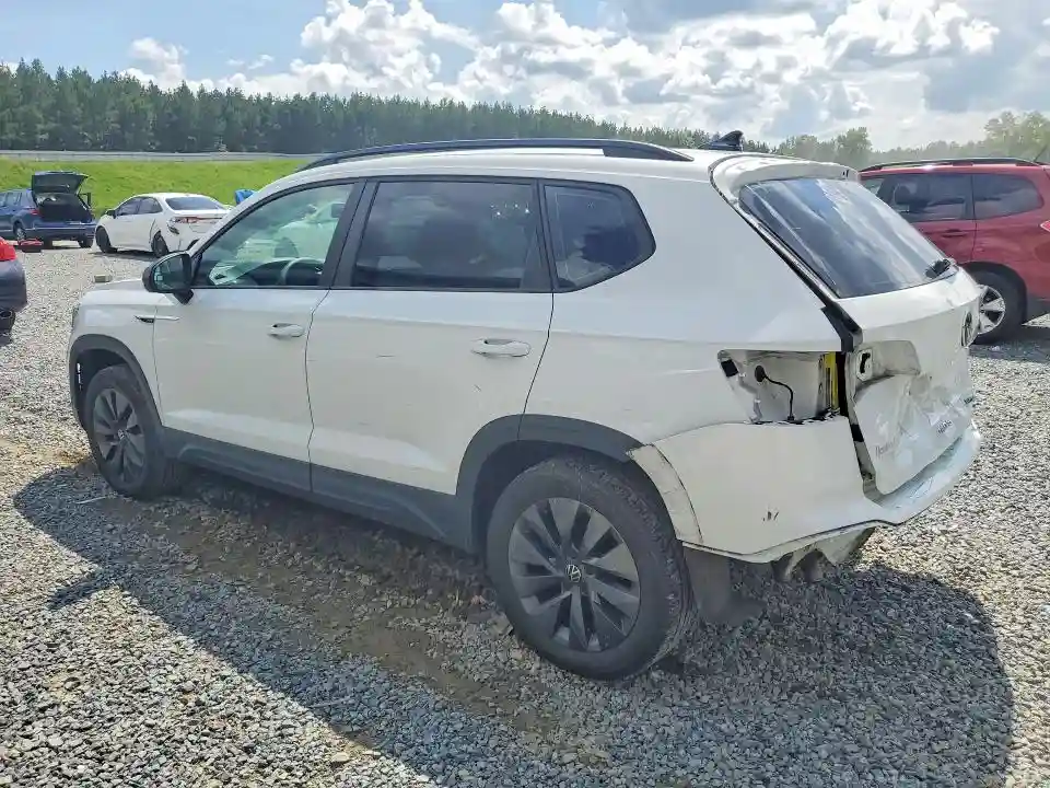 3VVAX7B22NM019212 2022 VOLKSWAGEN TAOS S-1