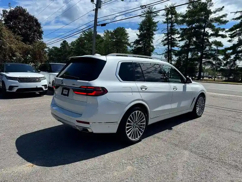 5UX23EM09P9N95412 2023 BMW X7-3