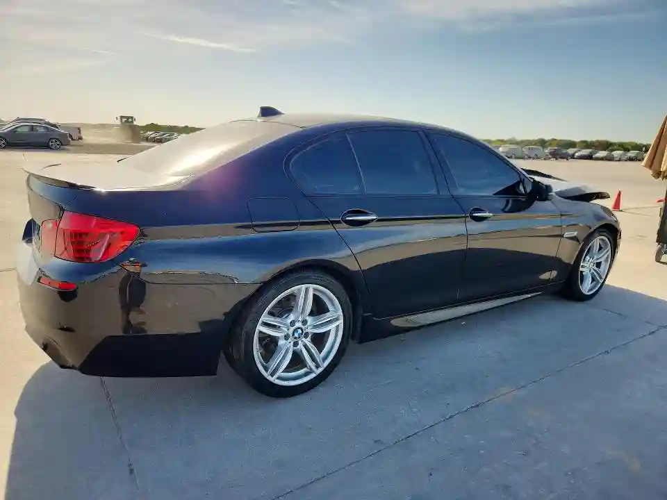 WBA5B1C54FG128672 2015 BMW 5 SERIES-2