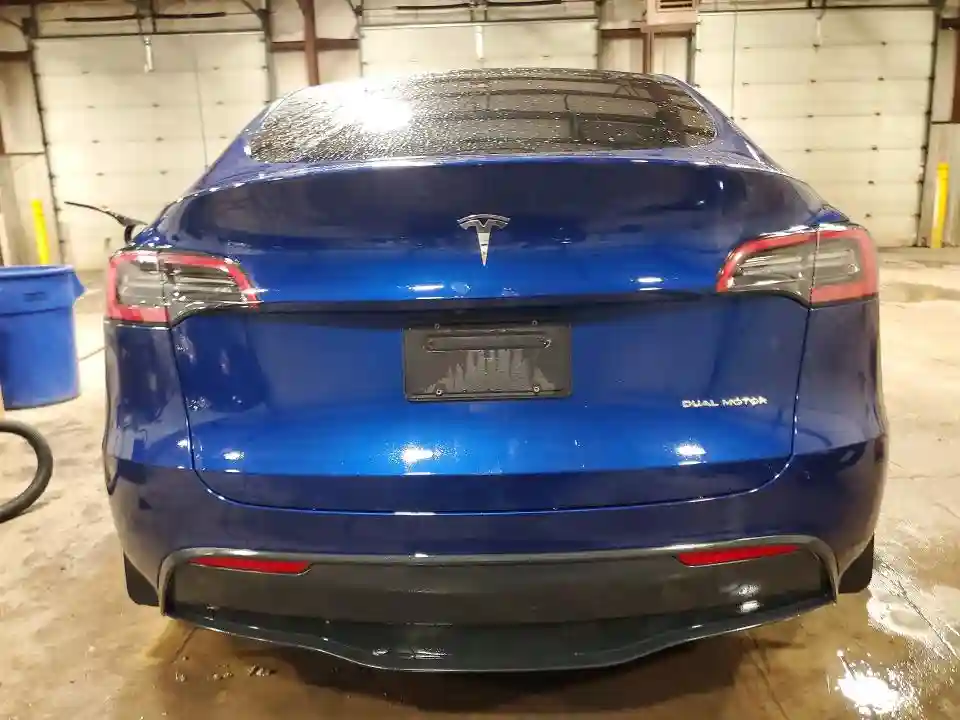 7SAYGDEE5PA181389 2023 TESLA MODEL Y-5