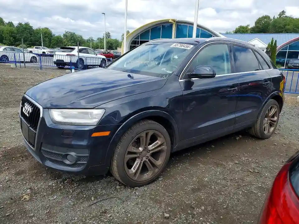WA1GFCFS4FR009676 2015 AUDI Q3-0