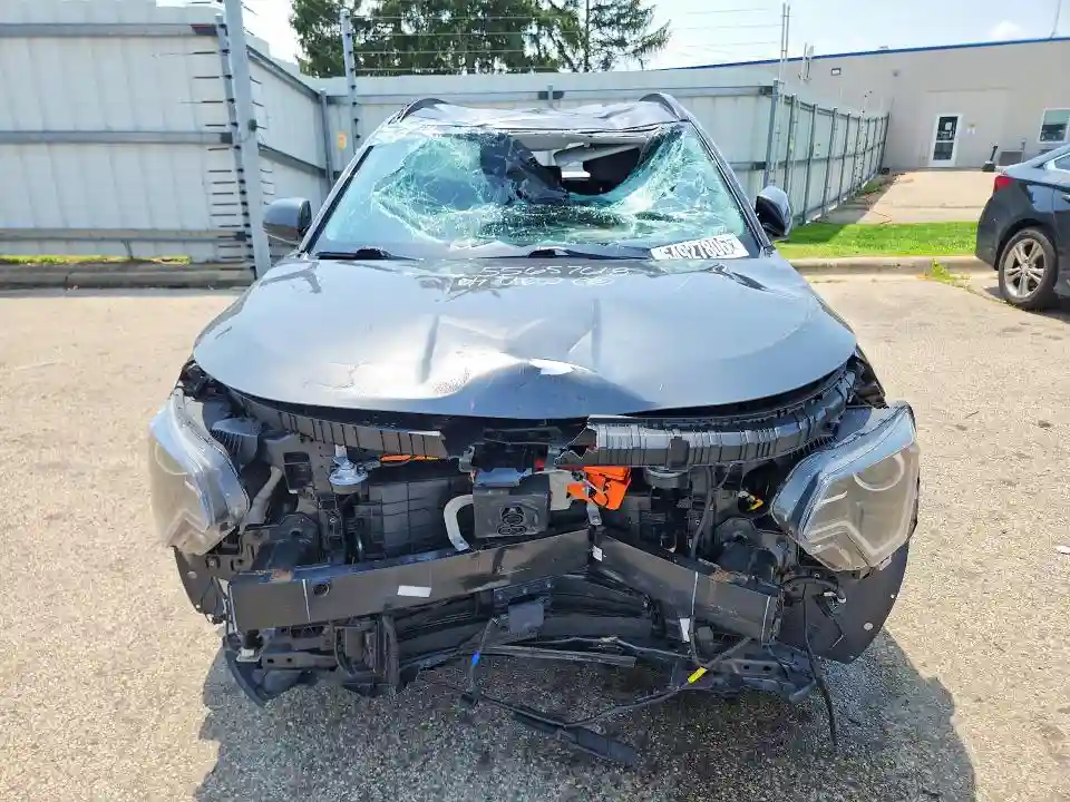 KNDCR3L15R5111801 2024 KIA NIRO-4