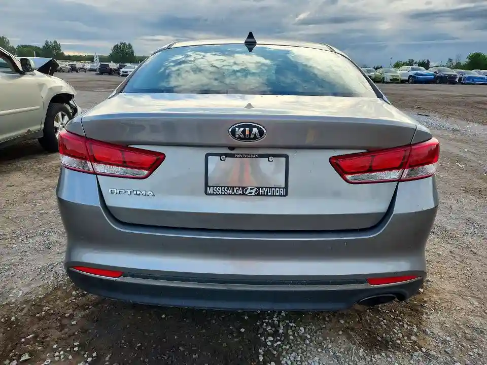 5XXGT4L34JG229719 2018 KIA OPTIMA-5