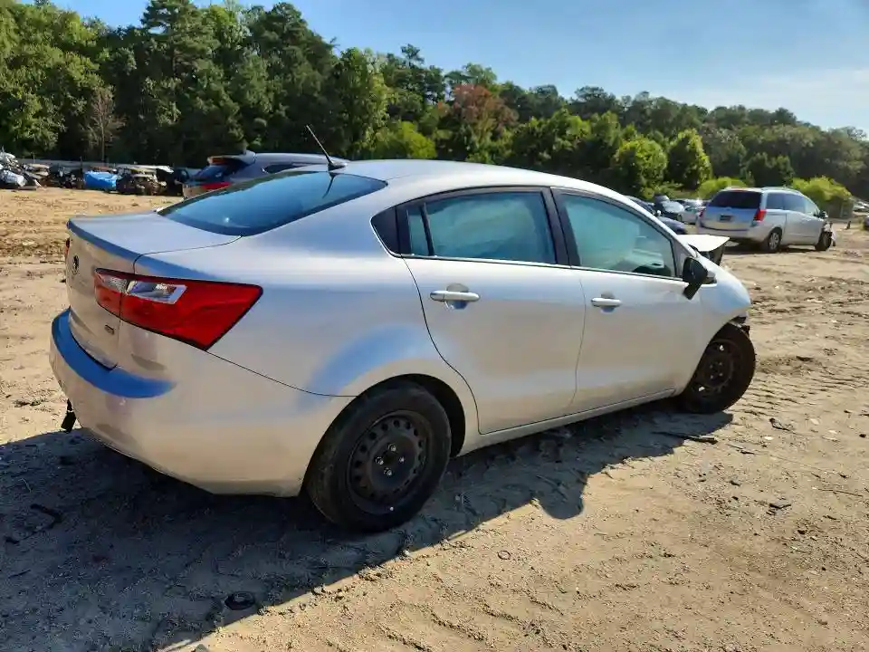 KNADM4A33F6485050 2015 KIA RIO-2