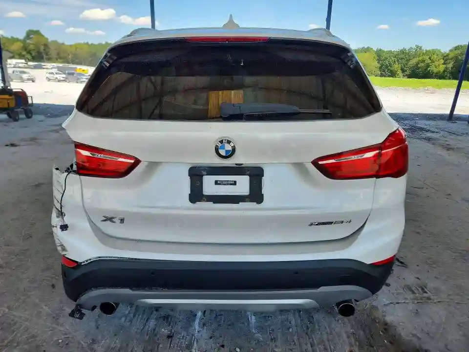 WBXHT3C59K5L36211 2019 BMW X1-5