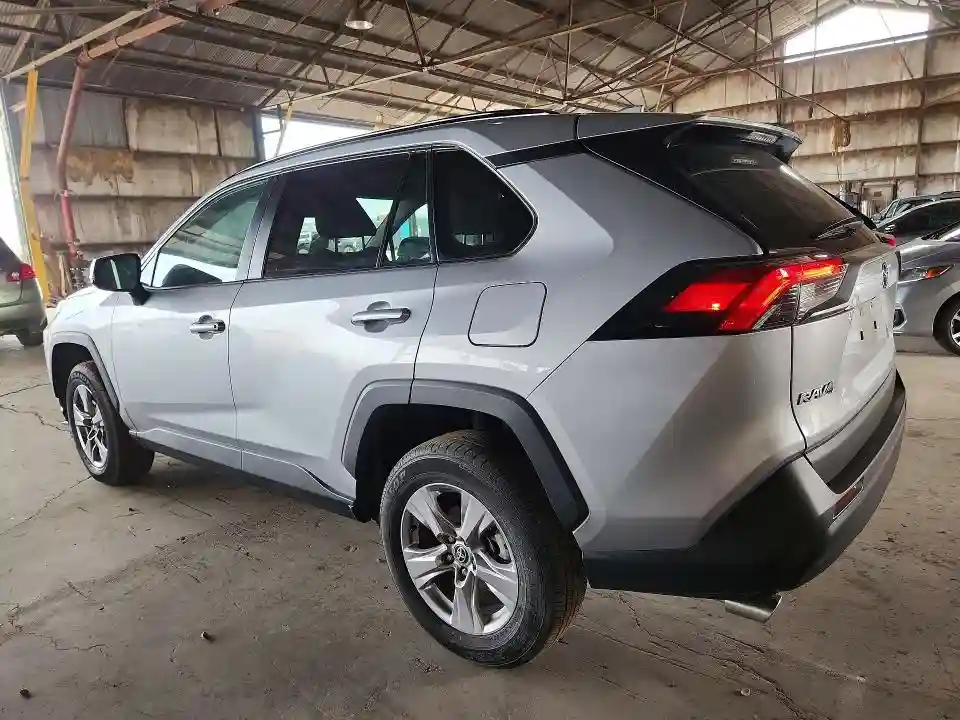 2T3W1RFV5SC310482 2025 TOYOTA RAV4-1