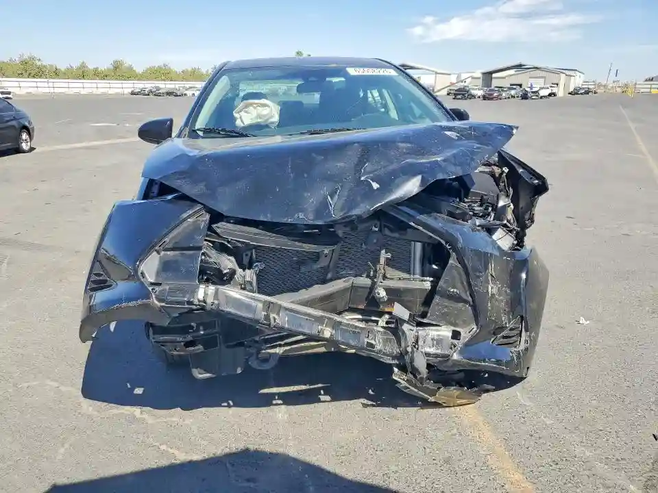 2T1BURHE3KC172825 2019 TOYOTA COROLLA-4