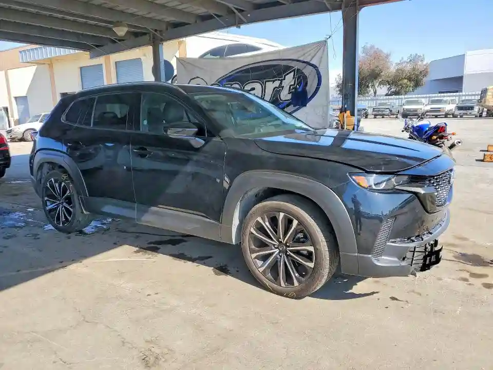 7MMVABDL1TN458415 2026 MAZDA CX-50-3