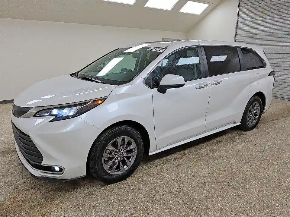 5TDYRKEC8RS187747 2024 TOYOTA SIENNA-0