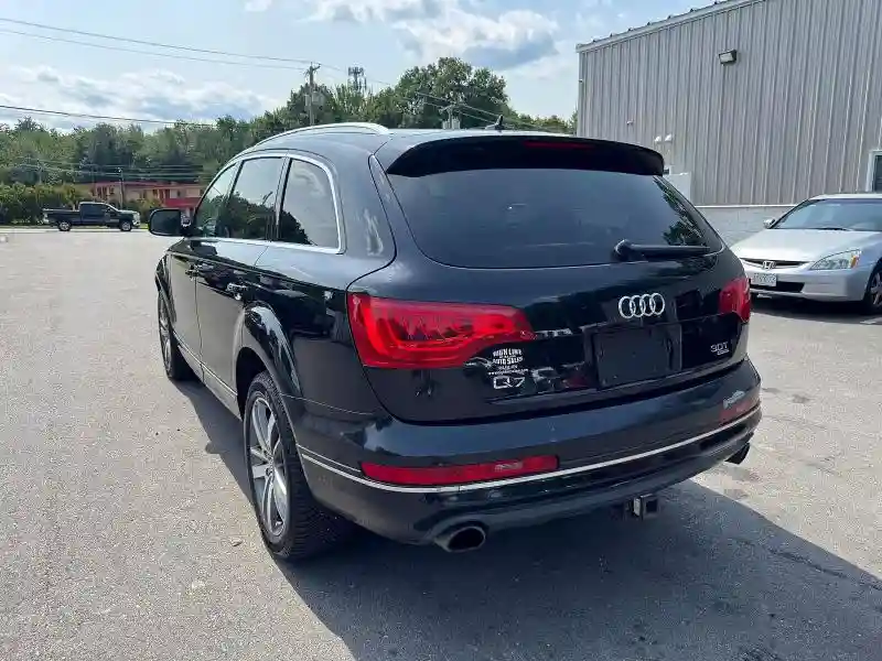 WA1LGAFEXFD028708 2015 AUDI Q7-1