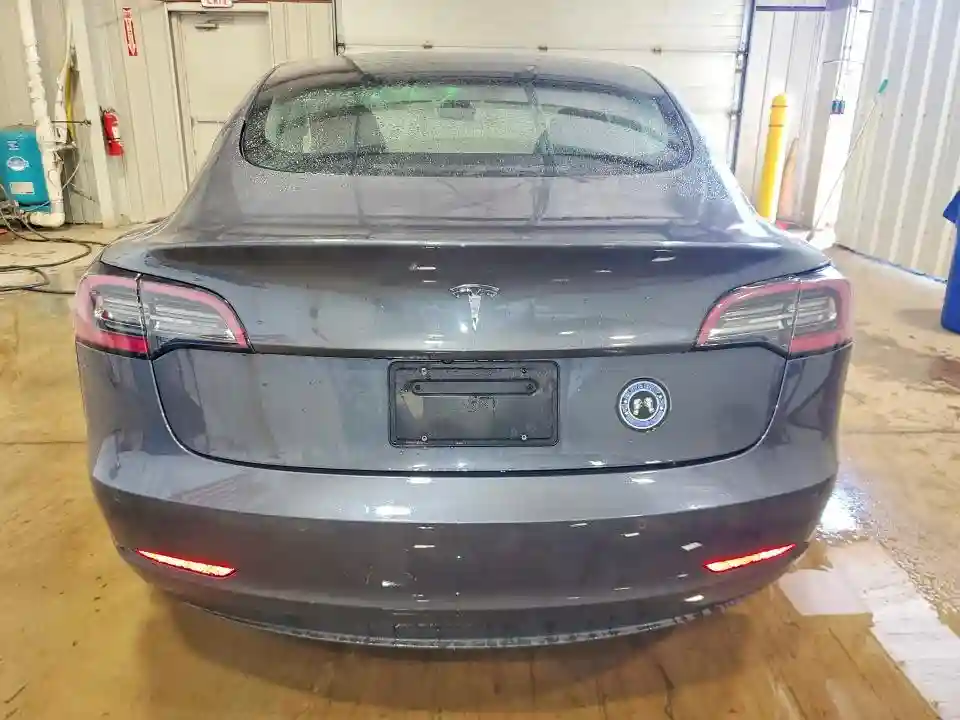 5YJ3E1EA7NF186392 2022 TESLA MODEL 3-5