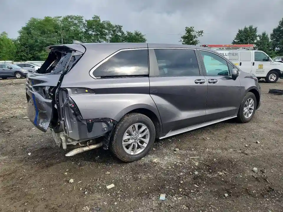 5TDKRKECXRS205350 2024 TOYOTA SIENNA-2