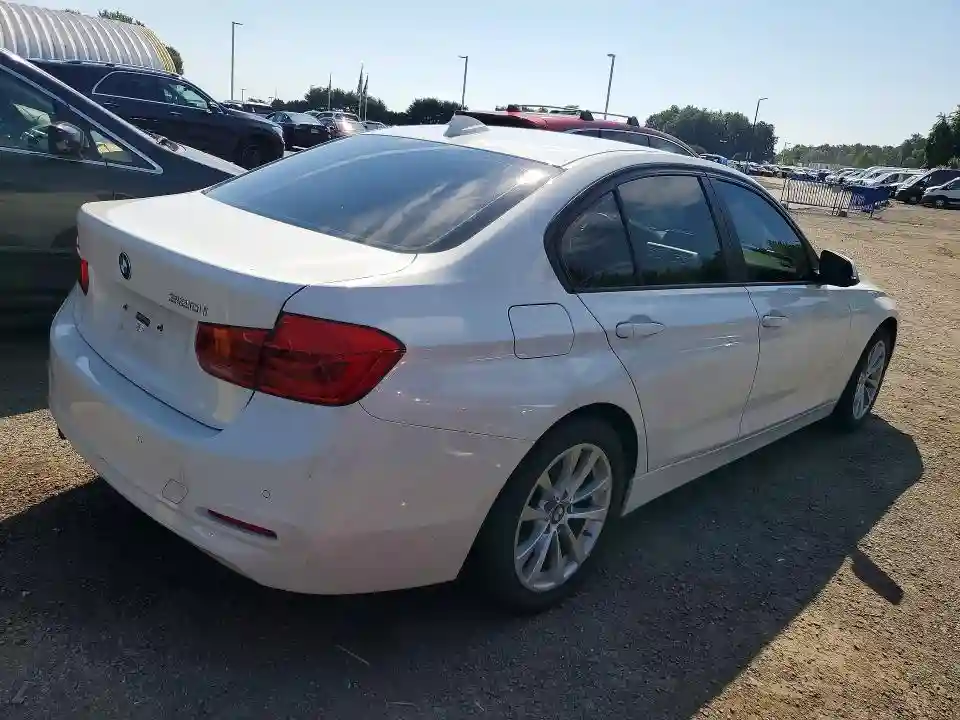 WBA8E1G59HNU14479 2017 BMW 3 SERIES-2