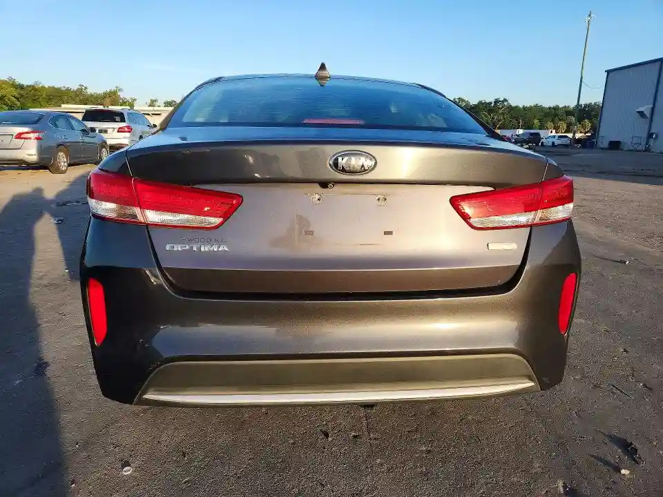 KNAGT4LC7H5007008 2017 KIA OPTIMA-5