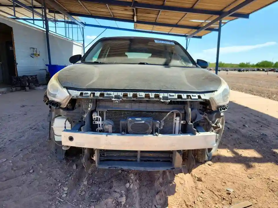 KNDCB3LCXH5099519 2017 KIA NIRO-4
