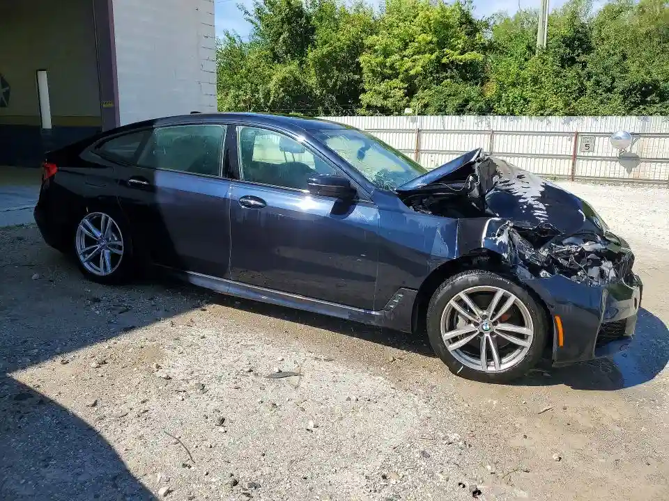 WBAJV6C50JBK07099 2018 BMW 6 SERIES-3