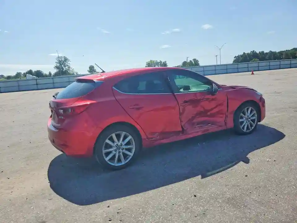 3MZBN1L71HM138029 2017 MAZDA 3-2