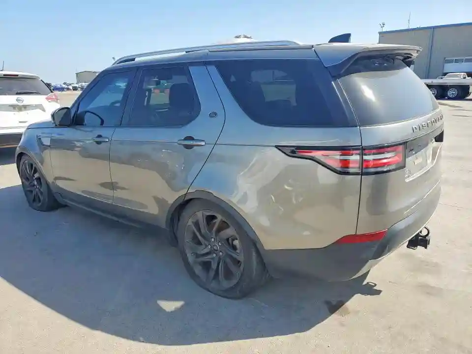 SALRR2RV3JA052251 2018 LAND ROVER DISCOVERY-1