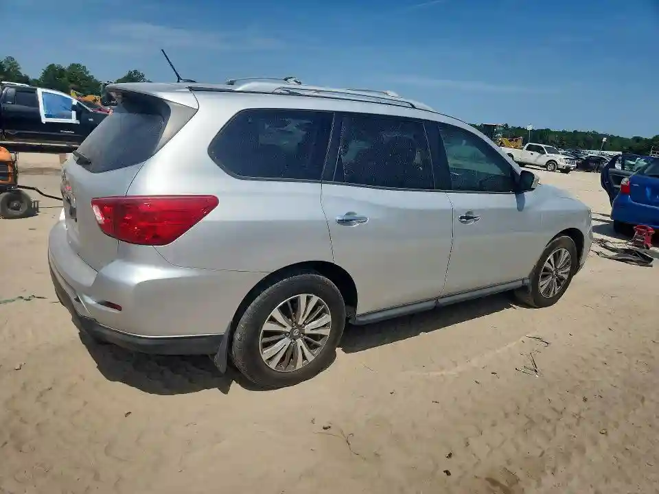 5N1DR2MN6HC674247 2017 NISSAN PATHFINDER-2