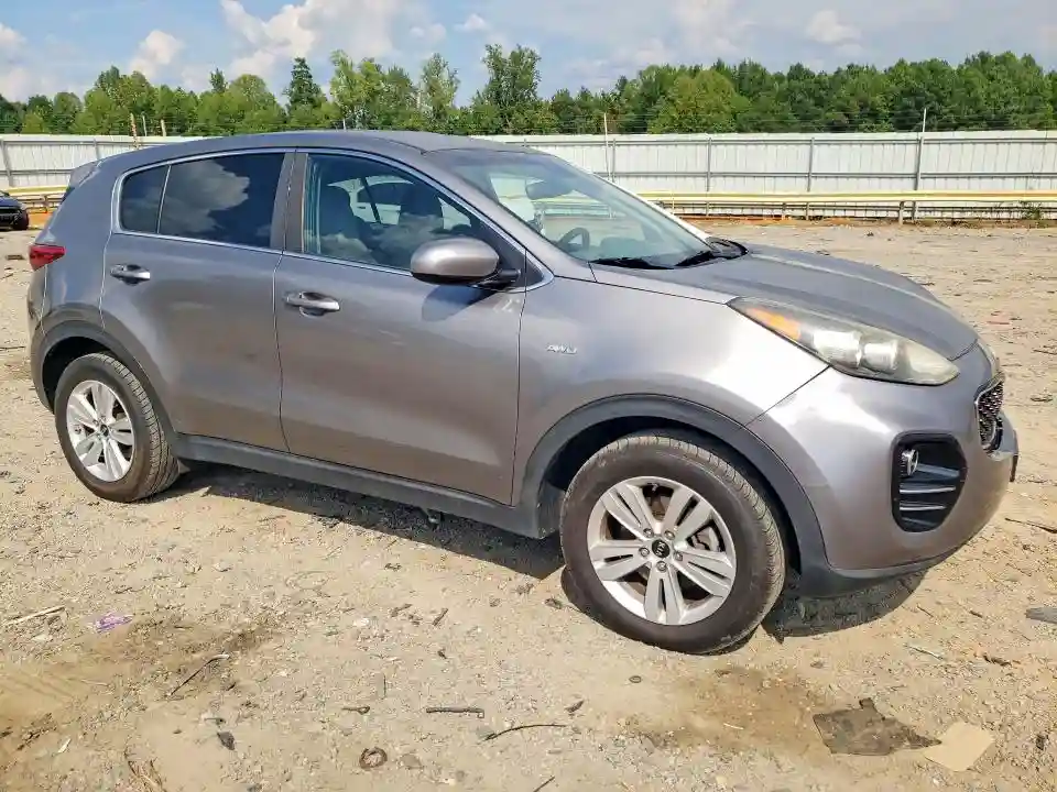 KNDPMCACXJ7310064 2018 KIA SPORTAGE-3