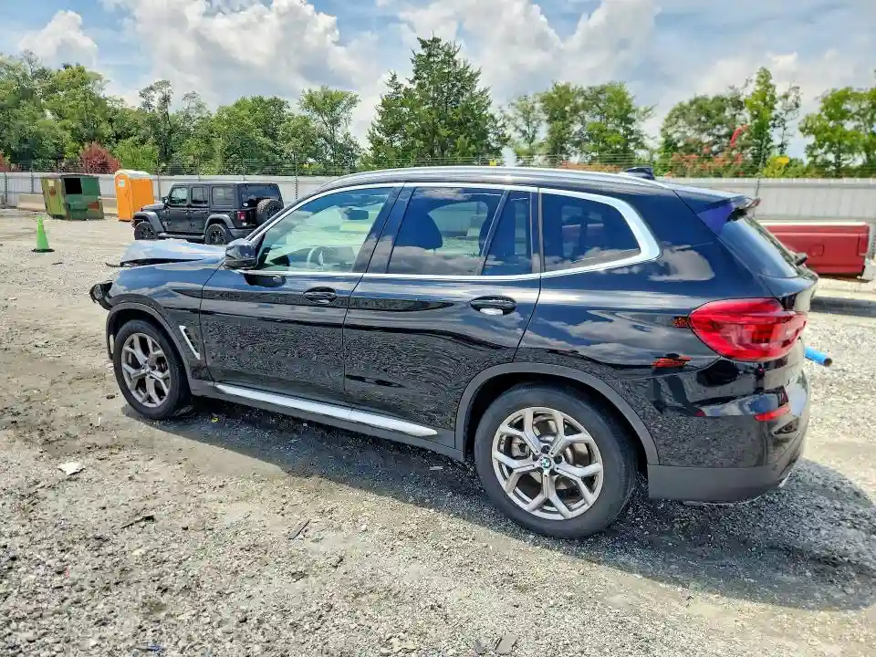 5UXTY3C02M9E50657 2021 BMW X3-1
