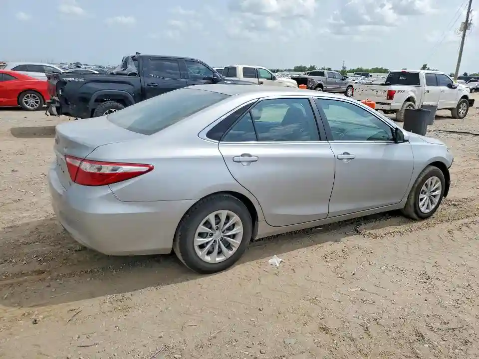 4T4BF1FK1GR548079 2016 TOYOTA CAMRY-2