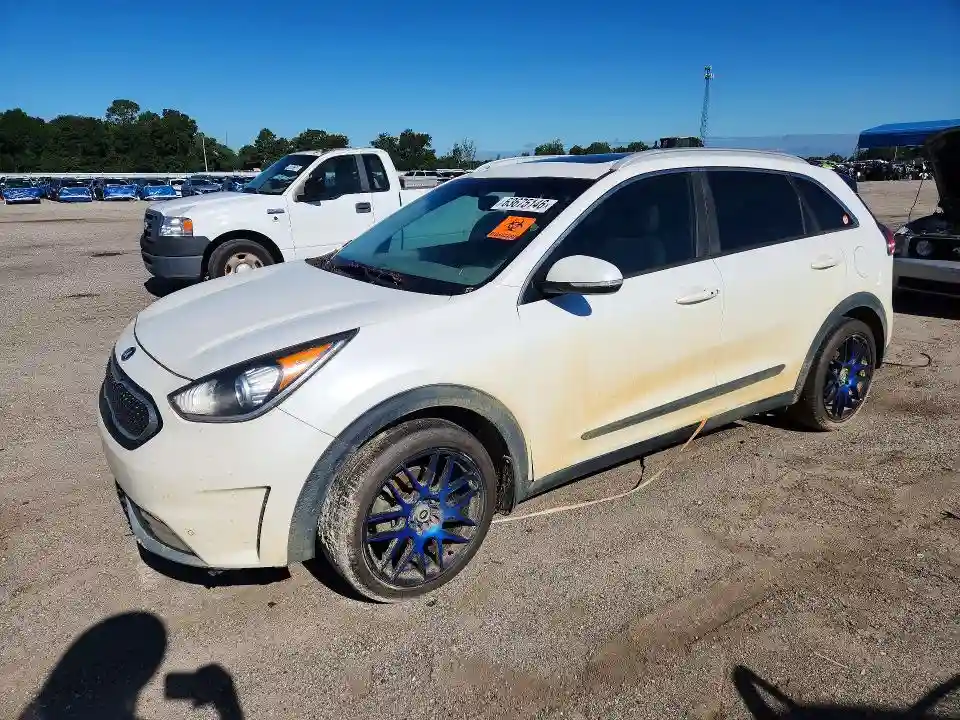 KNDCE3LC8H5069992 2017 KIA NIRO-0