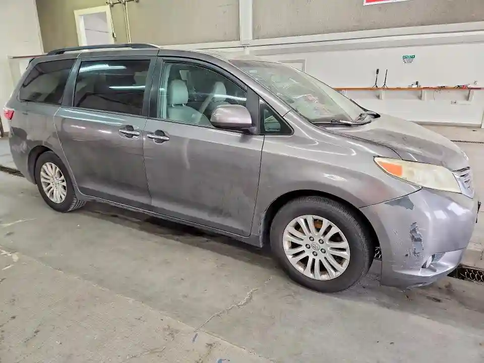 5TDYK3DCXGS692830 2016 TOYOTA SIENNA-3