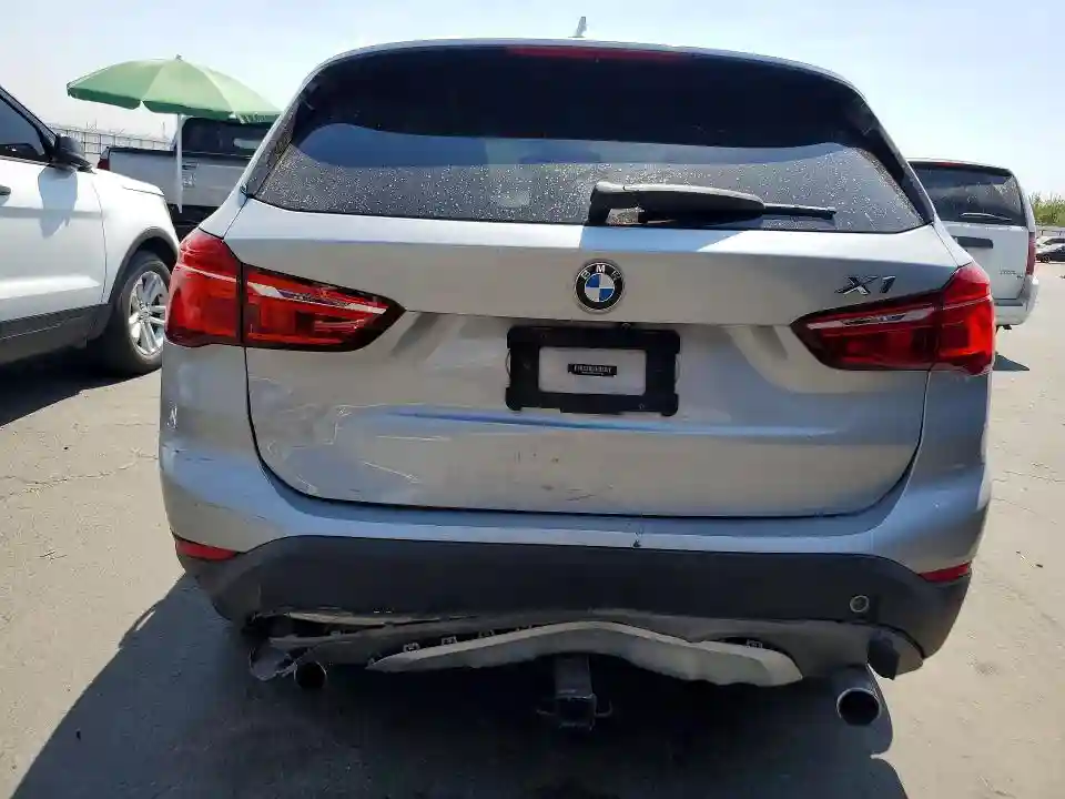 WBXHU7C34H5H34182 2017 BMW X1-5