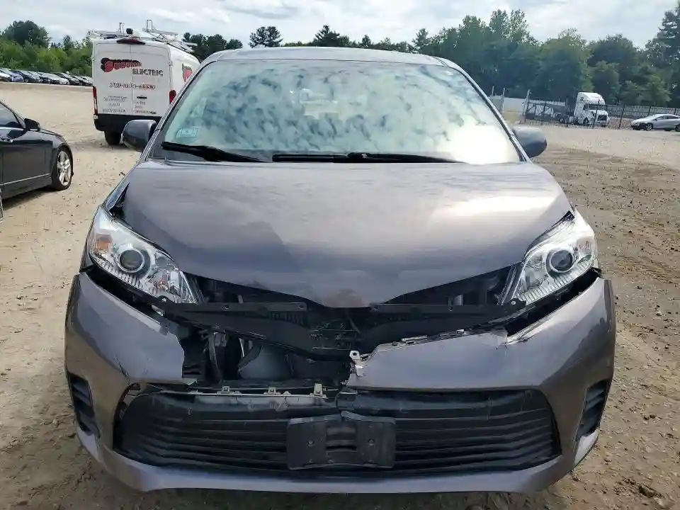 5TDKZ3DC9LS084180 2020 TOYOTA SIENNA-4