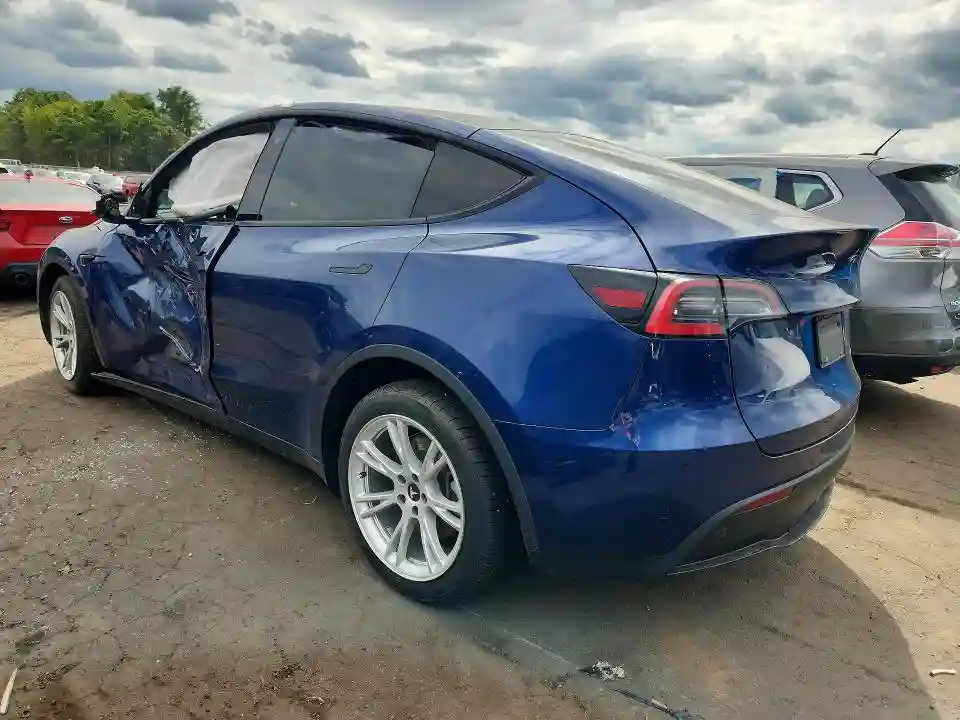 5YJYGDEE0LF045245 2020 TESLA MODEL Y-1