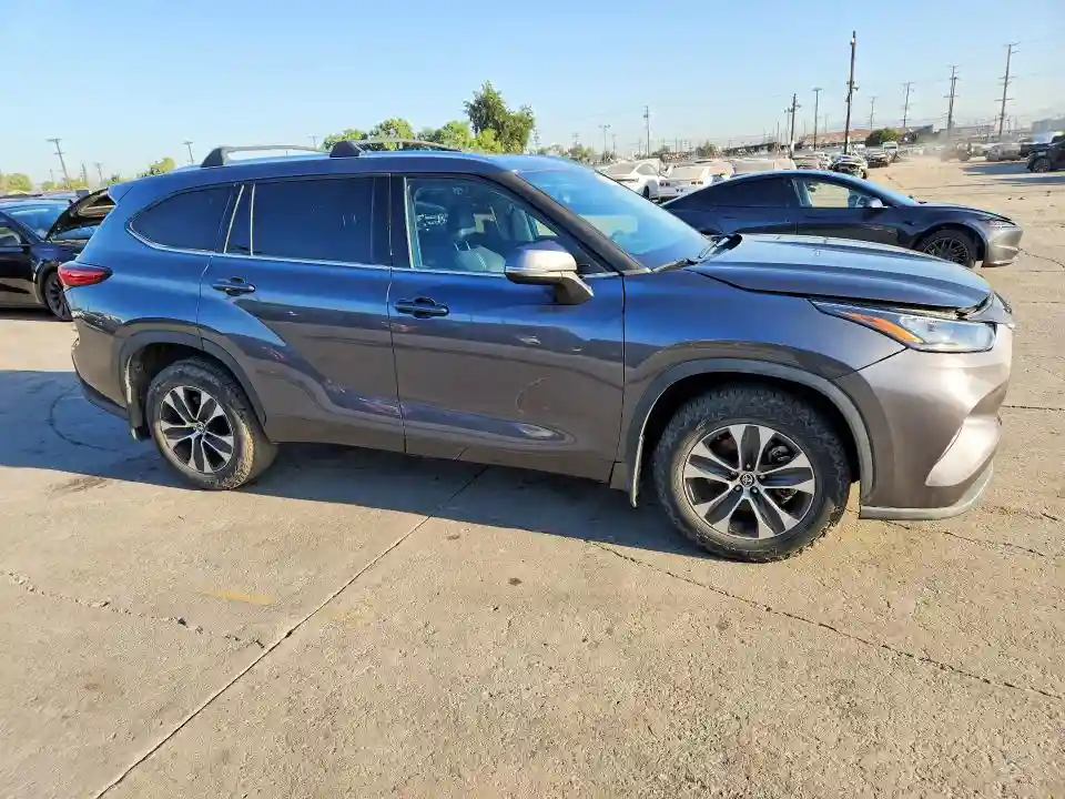 5TDHZRBH1LS030318 2020 TOYOTA HIGHLANDER-3